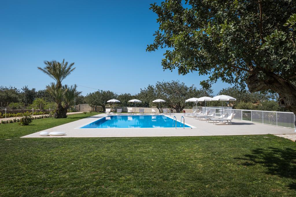 Il Giardino Dei Frangipani Apartman Santa Croce Camerina Kültér fotó