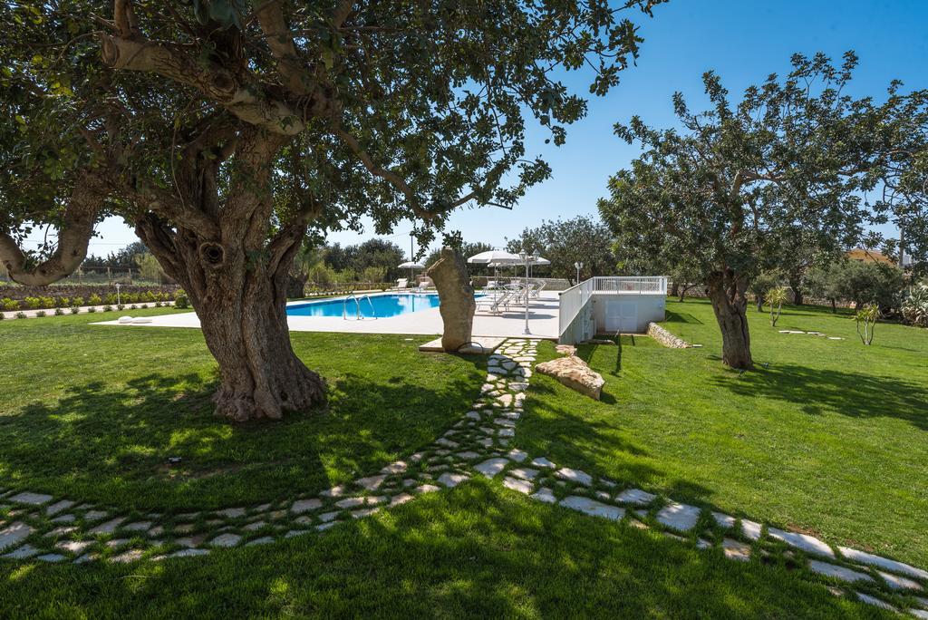 Il Giardino Dei Frangipani Apartman Santa Croce Camerina Kültér fotó