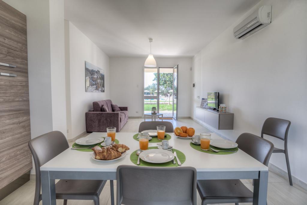 Il Giardino Dei Frangipani Apartman Santa Croce Camerina Kültér fotó
