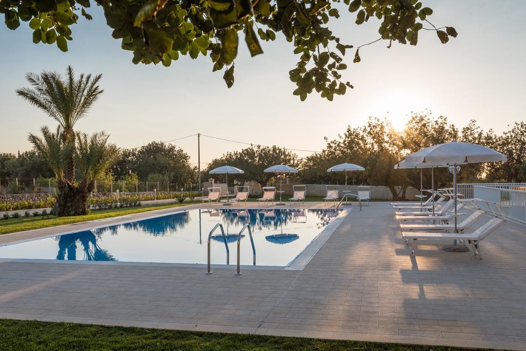Il Giardino Dei Frangipani Apartman Santa Croce Camerina Kültér fotó