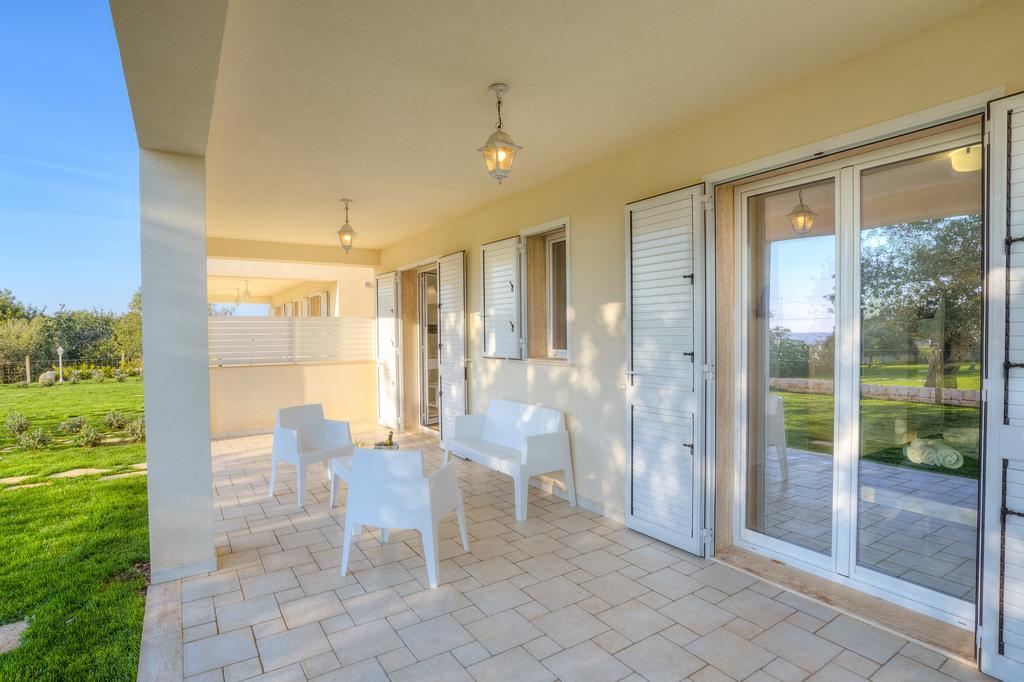 Il Giardino Dei Frangipani Apartman Santa Croce Camerina Kültér fotó