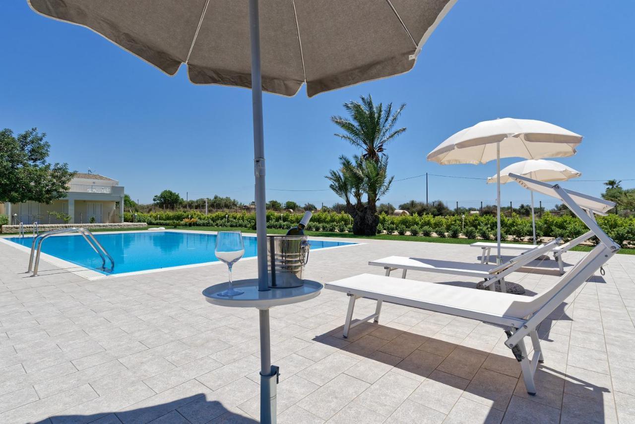 Il Giardino Dei Frangipani Apartman Santa Croce Camerina Kültér fotó