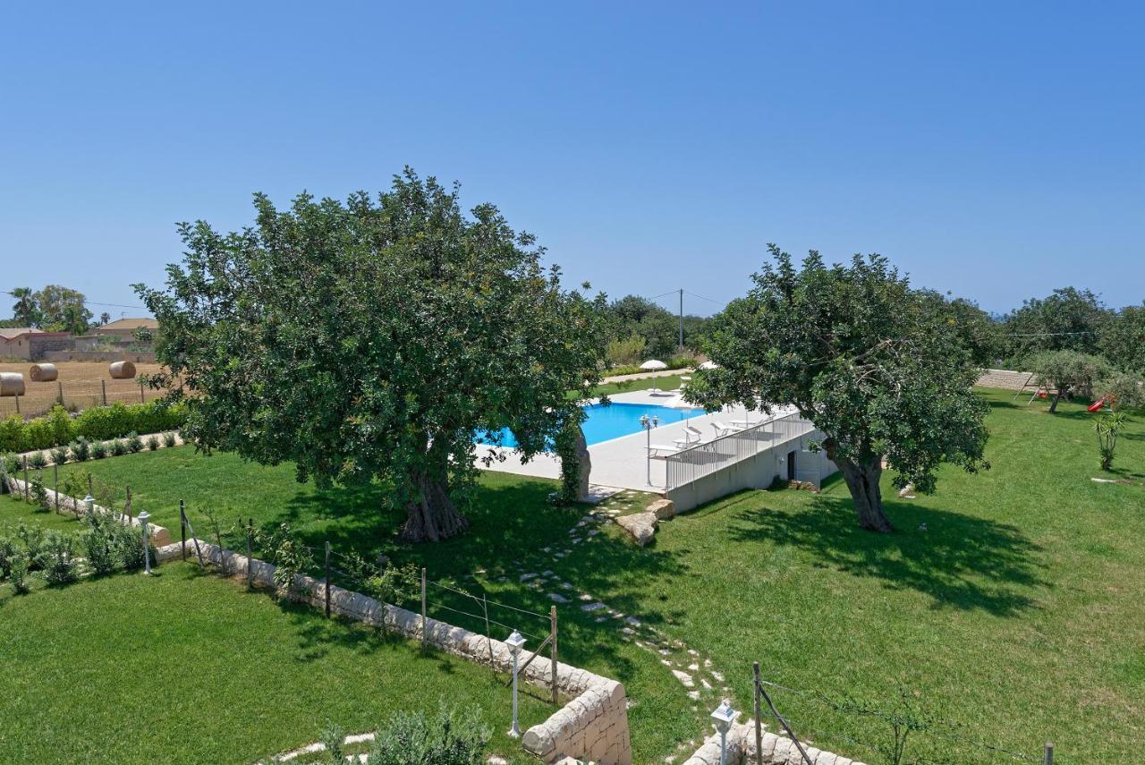 Il Giardino Dei Frangipani Apartman Santa Croce Camerina Kültér fotó